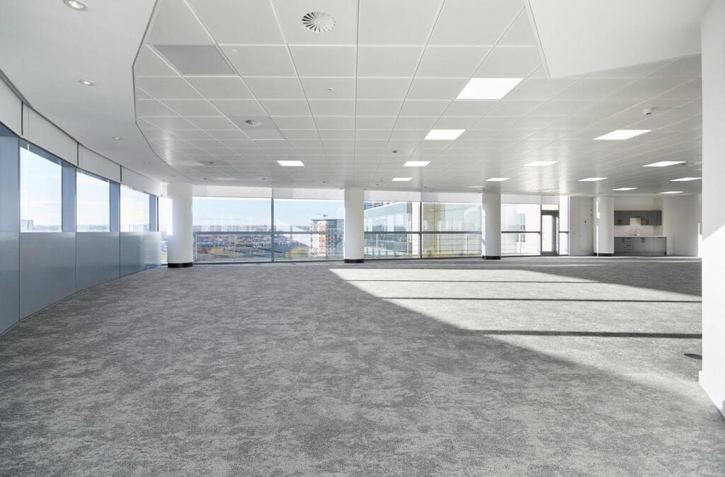 ONE WHITEHALL RIVERSIDE_HLA8454_LR.jpg