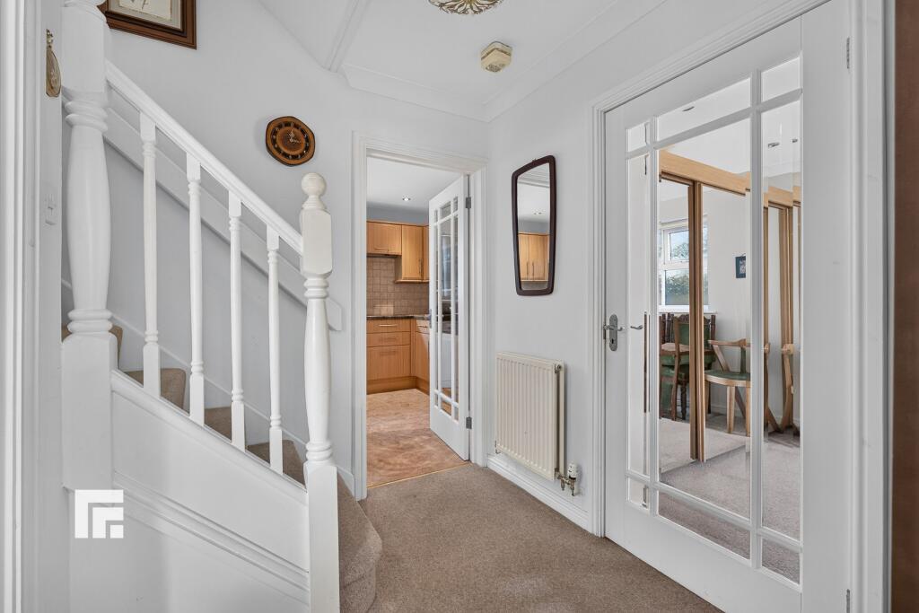 House in Cardiff, Penylan - More