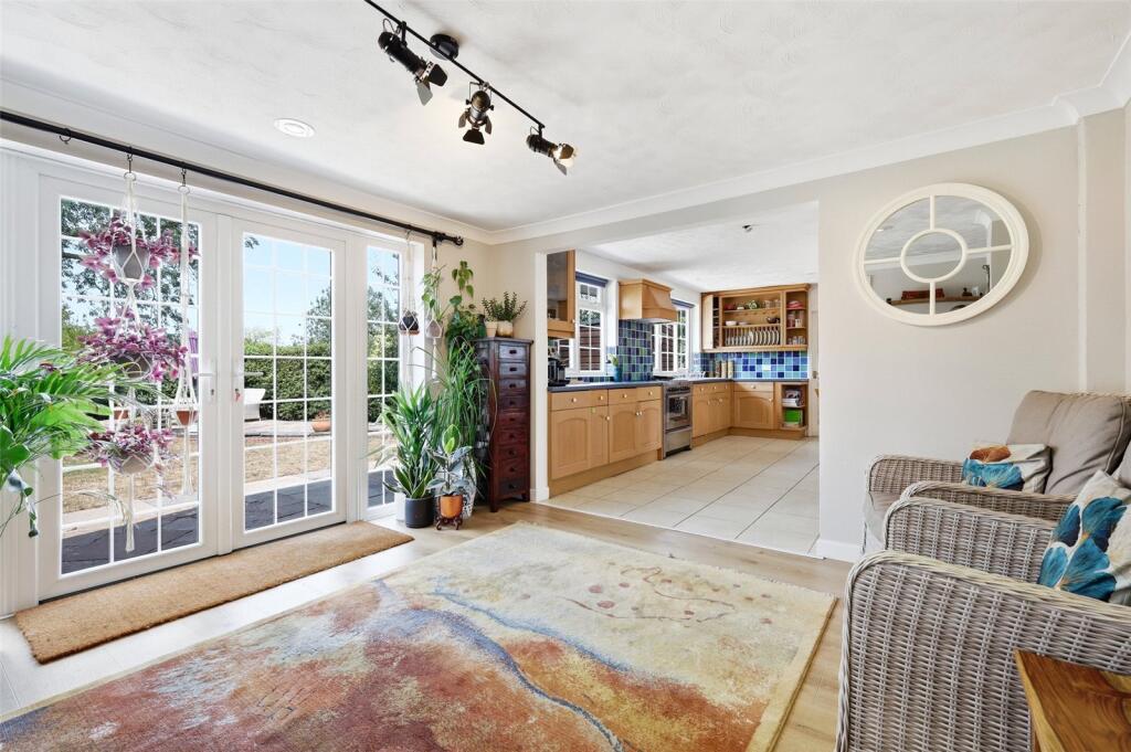 House in Uttlesford, Henham - More