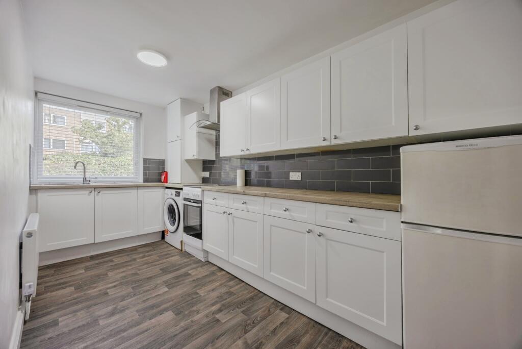 Main image of property: Warham Road, South Croydon, CR2
