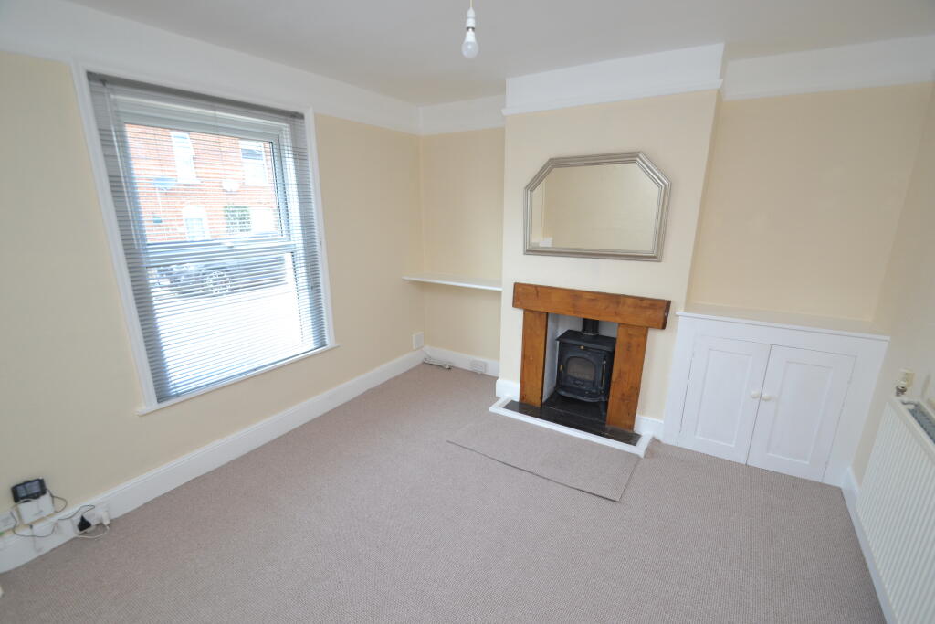 House in Ryde, Oakfield - View 3