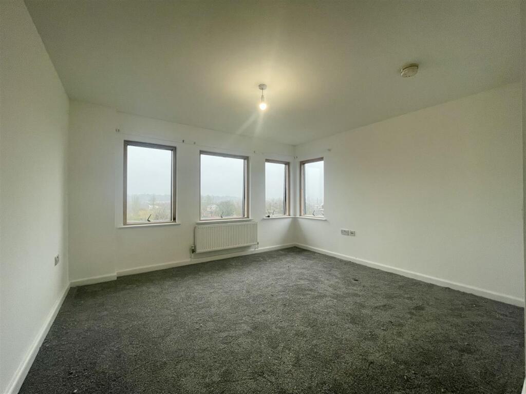 Apartment in Norwich - View 4