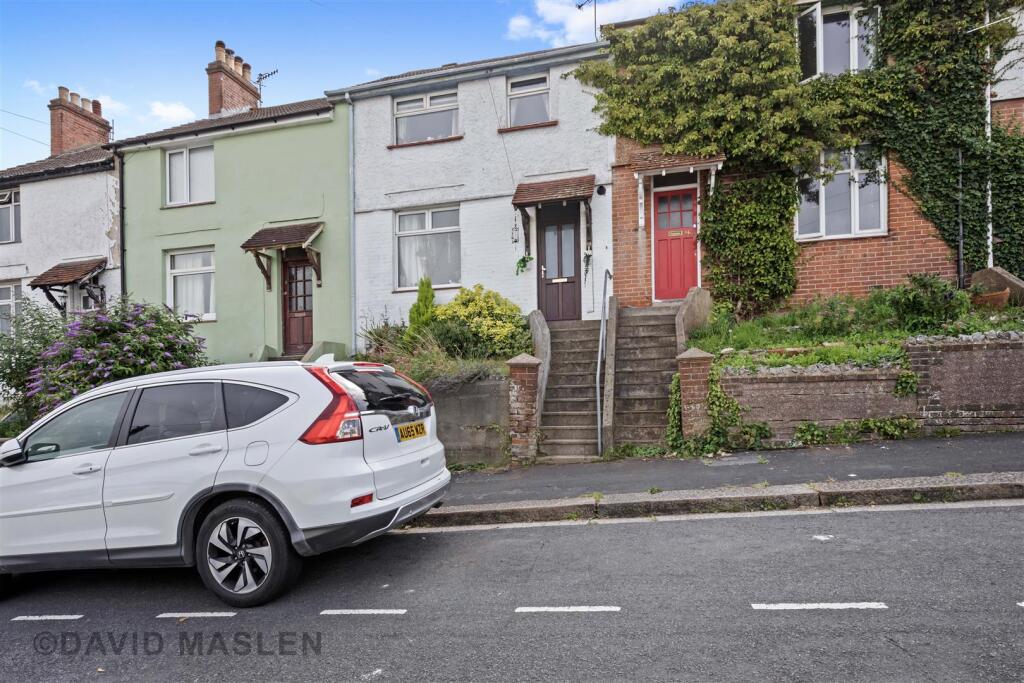 3-bed house on Mafeking Road, £385,000