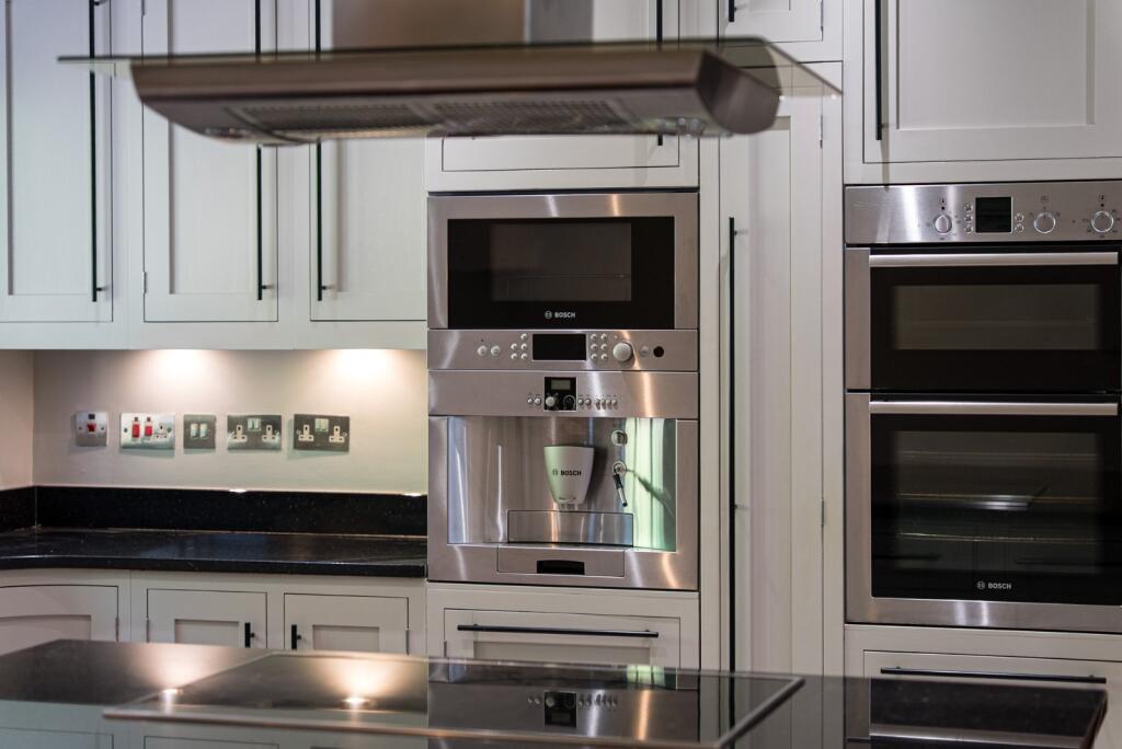 Additional image 6 of Woodlands Close, Apperley Bridge, West Yorkshire, BD10