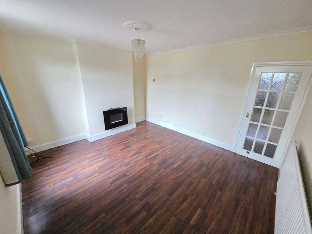 Longley Street, Barugh Green, S75 photo 4
