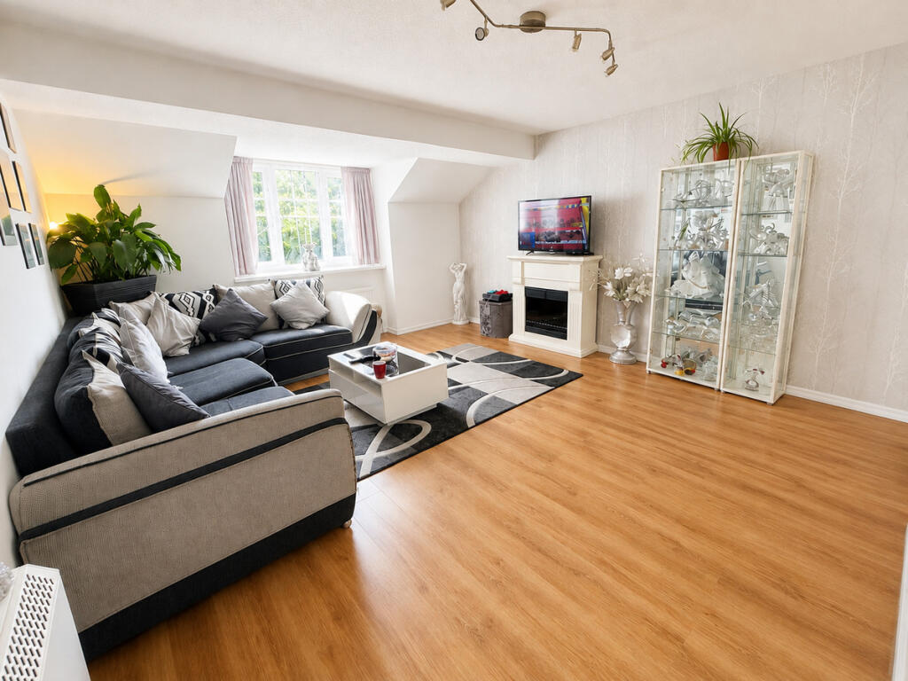 Main image of property: Rycote Close, Swindon, SN5 6