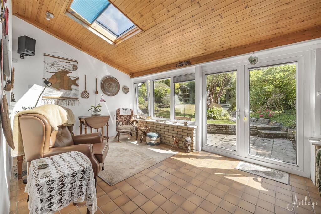 House in Pennard - View 4