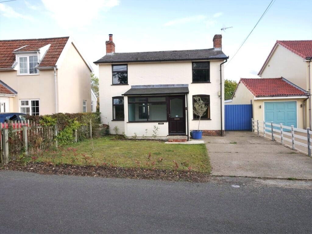 3-bed detached on High Road, Witnesham, Ipswich, Suffolk, £260,000