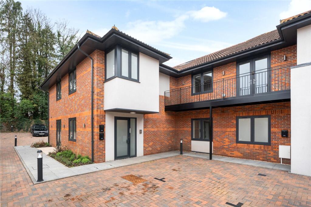 Wentworth Court, 2-4 High Street, Chalfont St. Peter – pohled 4