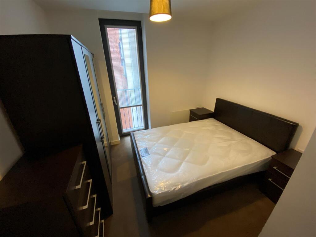 Apartment in Manchester, Piccadilly, City Centre - More