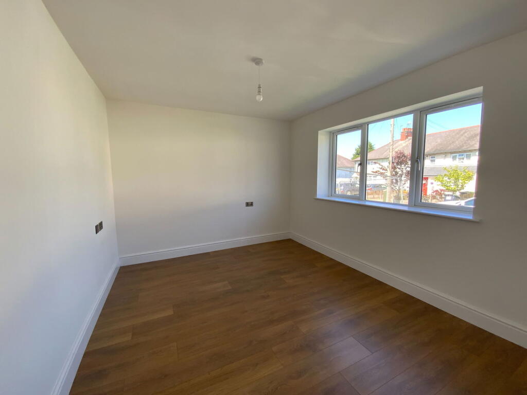 Additional image 9 of Hill Top Avenue, Halesowen, B62 9EH