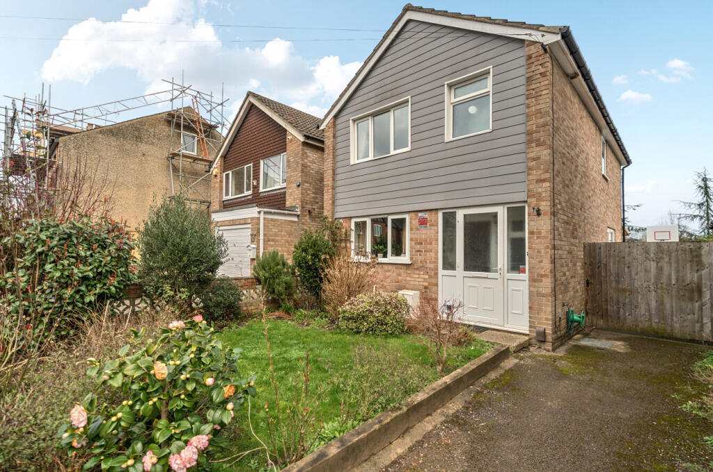 Main image of property: Stone Street, Reading, Berkshire