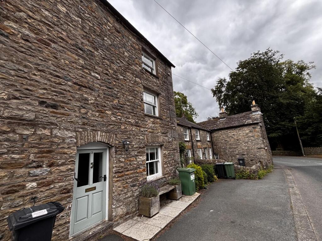 Main image of property: Settlebeck Cottage , Sedbergh