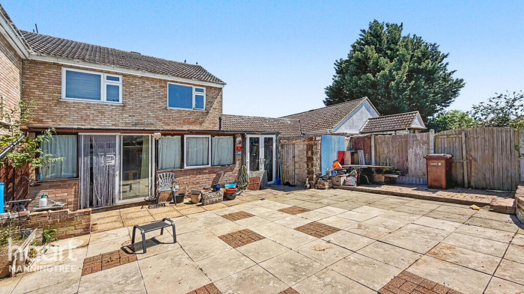 Main image of property: Stour View Avenue, Mistley, Manningtree