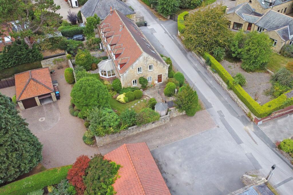 House in Harrogate, Scriven - View 5