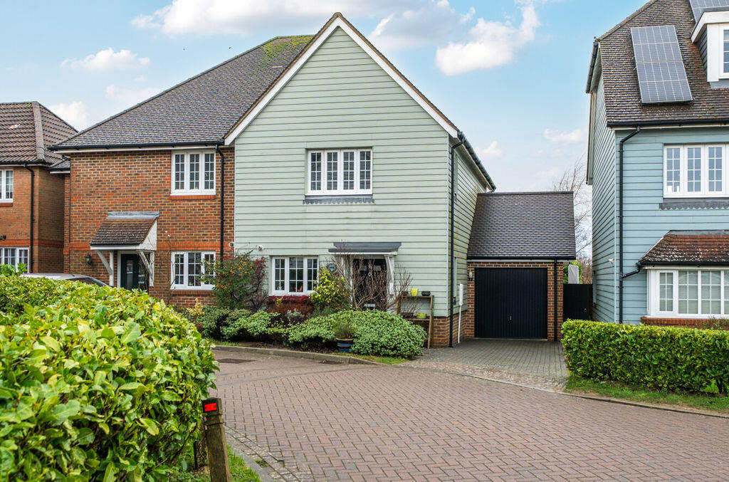 Main image of property: Hawkinge