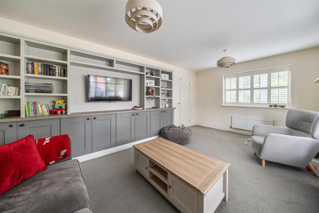 House in Reading - View 5