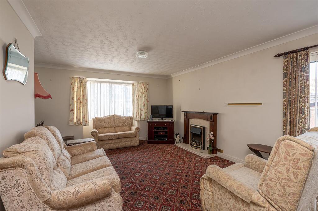 House in York - View 2