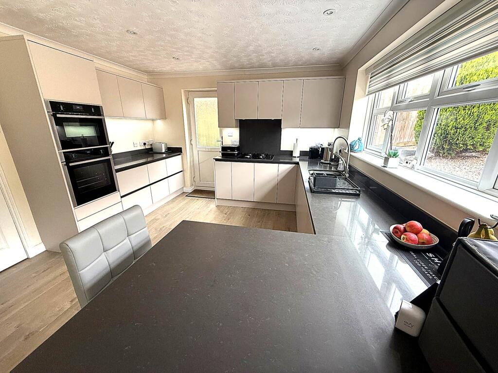 House in East Devon, Bystock, Exmouth - View 5