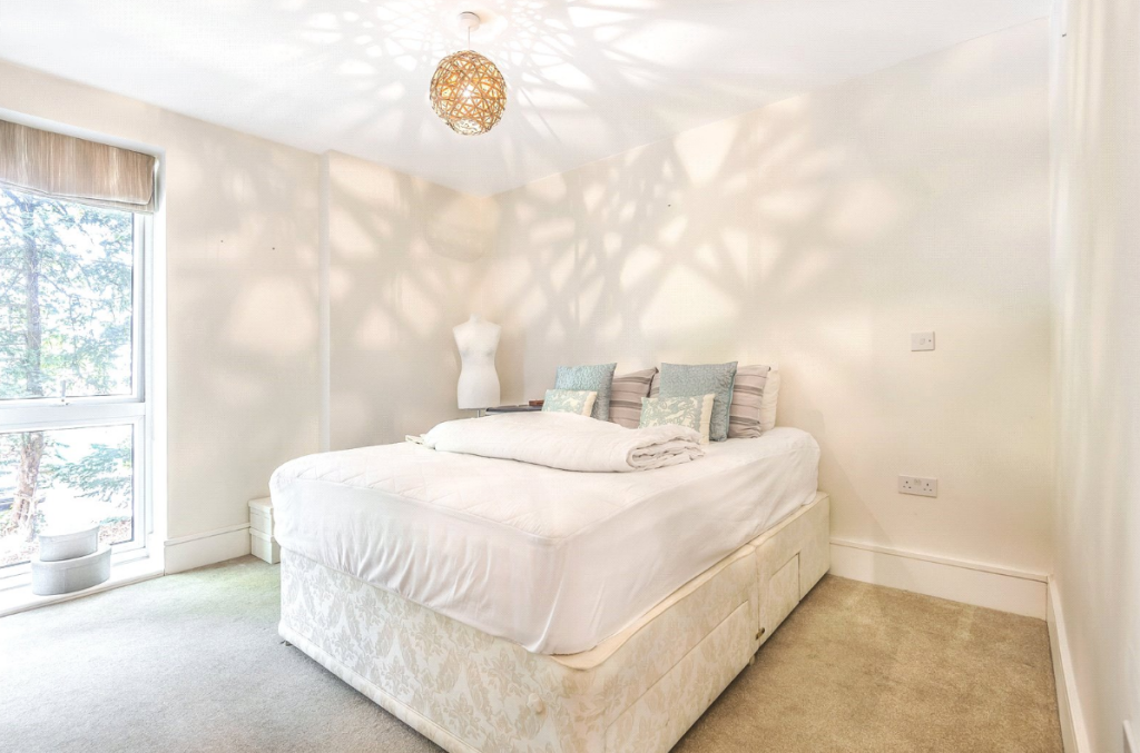 Apartment in Winchester, Harestock, Fulflood - View 5