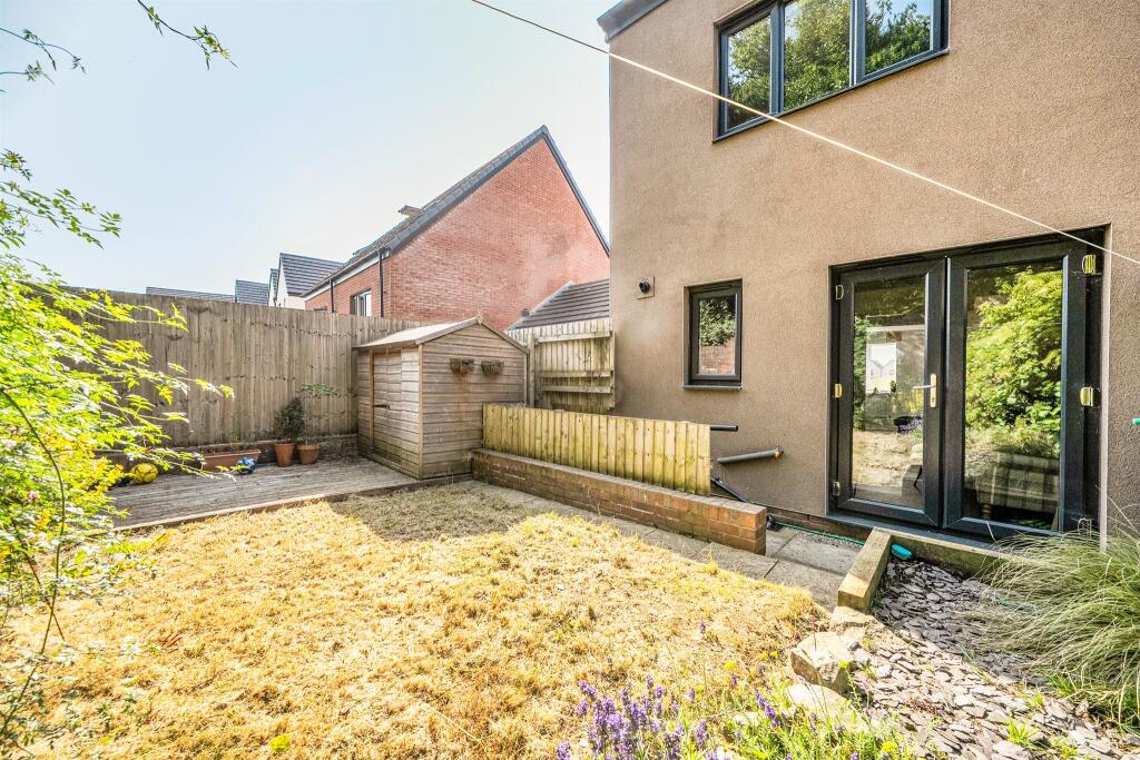 Mortimer Avenue, Old St. Mellons, Cardiff photo 4