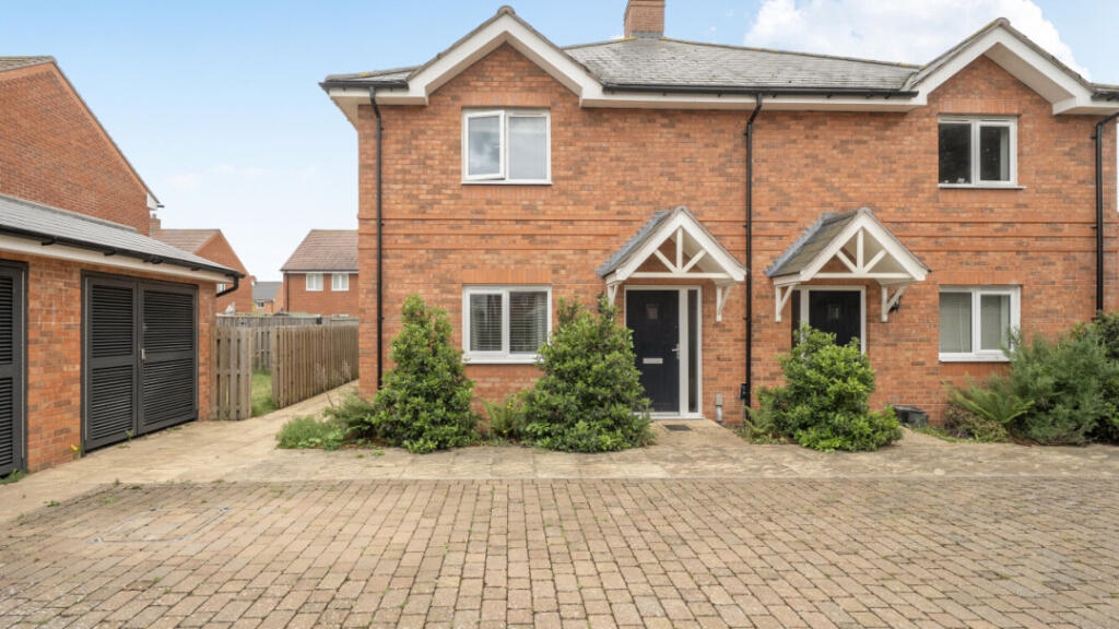 Main image of property: Scarrots Street, Tiddington, CV37 7DG