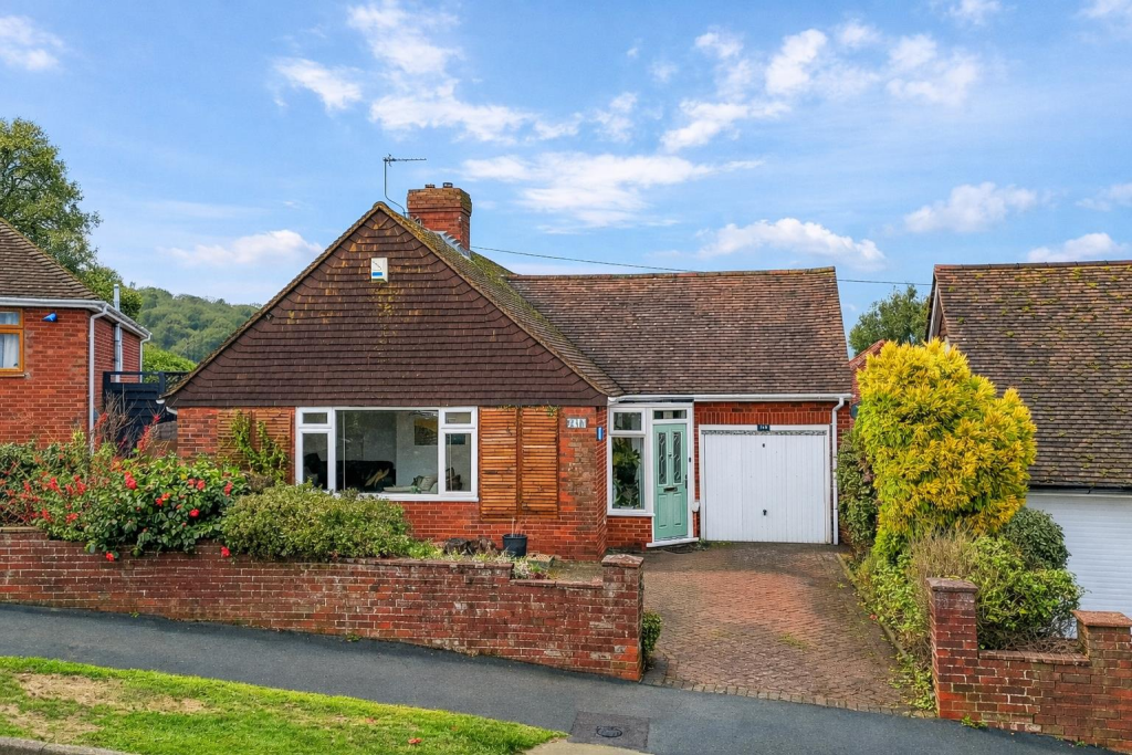 Main image of property: Meadow Way, Fairlight,