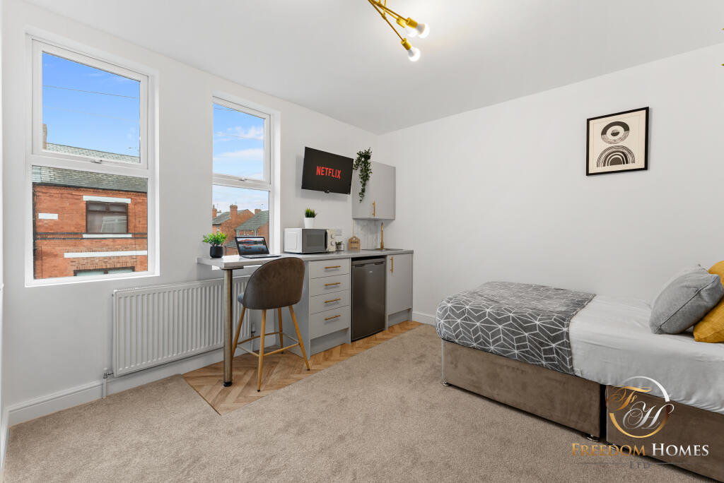 Main image of property: Derbyshire Lane, Nottingham, Nottinghamshire, NG15