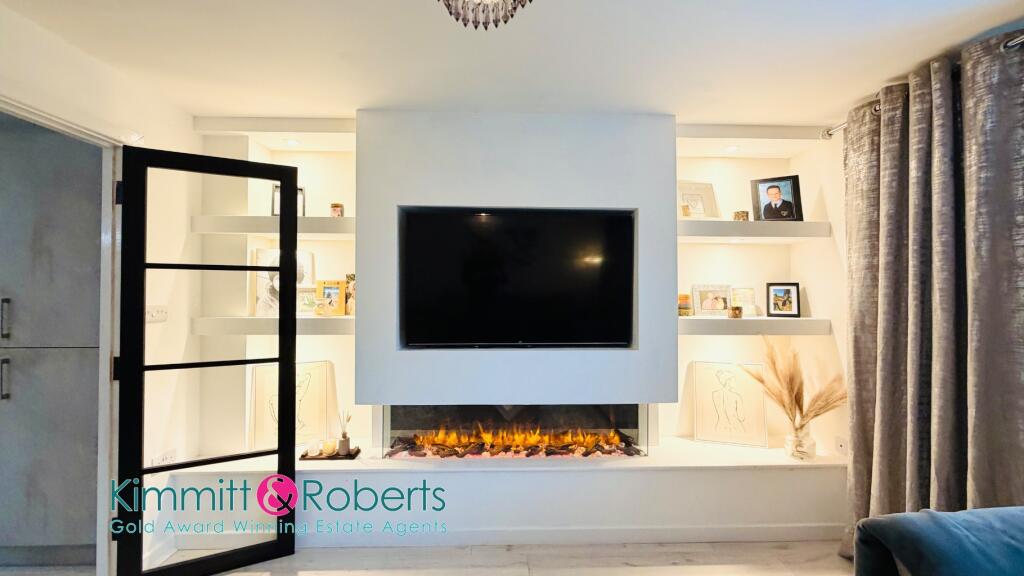 Roseberry Close, Seaham, Durham, SR7 7FA photo 4