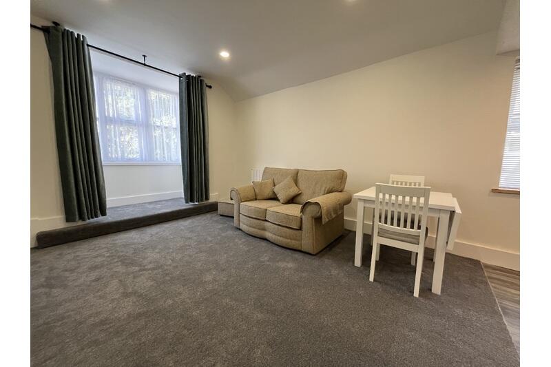 Apartment in Birmingham, West Midlands - More