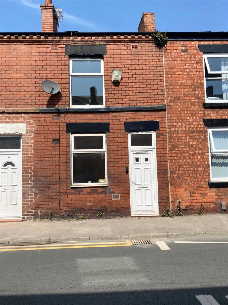 2-bed terraced on Mealhouse Lane, Atherton, Manchester, Greater Manchester, M46, £60,000