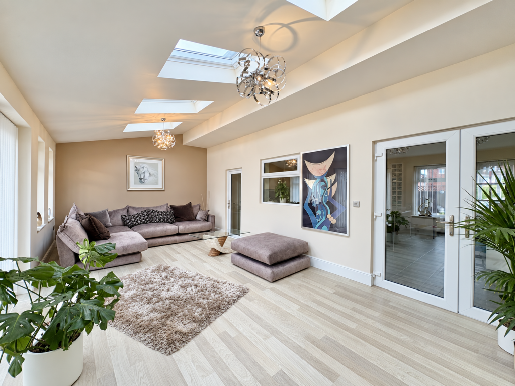 House in Blackpool, Mereside - View 4