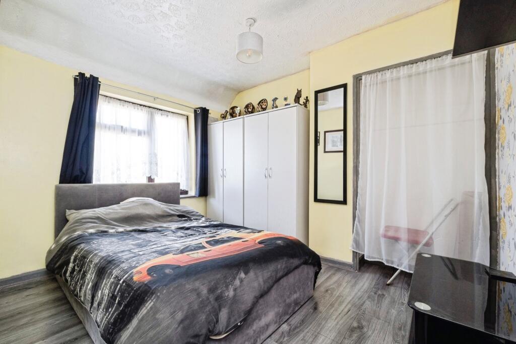 House in London - View 4