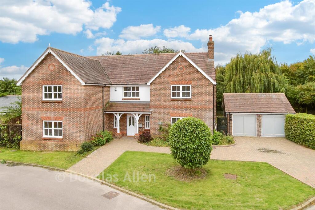 Main image of property: Teazle Meade, Thornwood, Epping, Essex