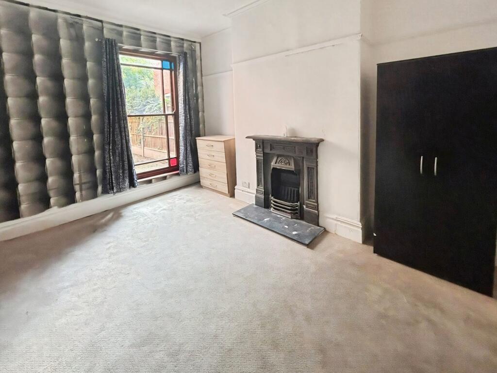 House in Leicester, City of Leicester - More
