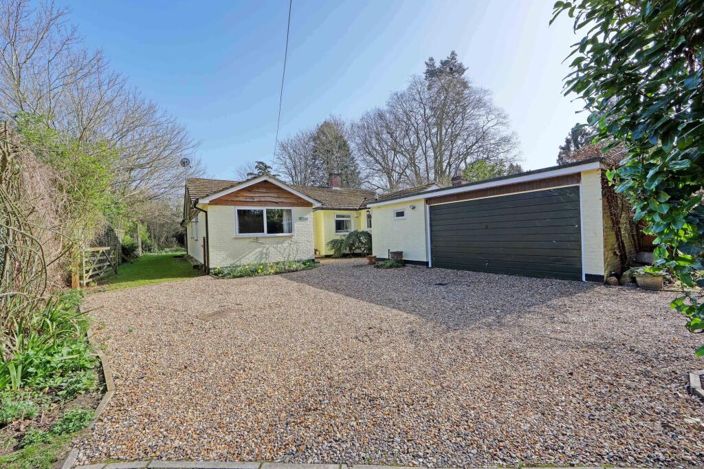 Main image of property: Maidenhead Road, Cookham, SL6