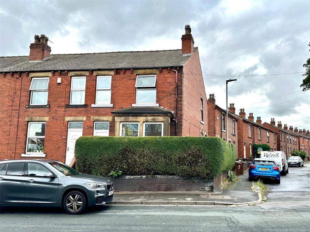 Main image of property: Dewsbury Road, Ossett, West Yorkshire, WF5
