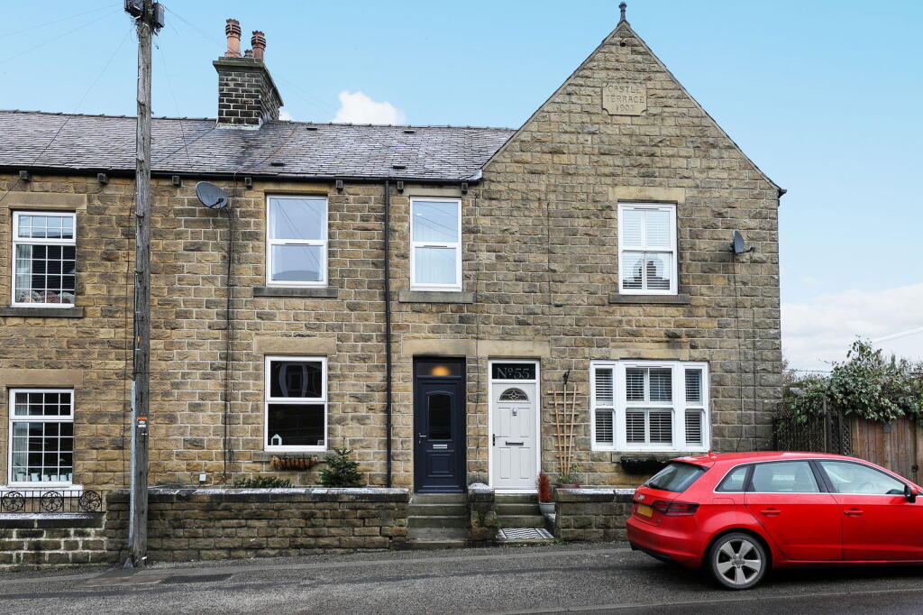 Main image of property: Green Road, Penistone, S36 6BE
