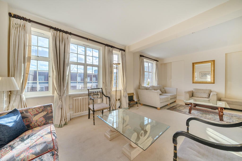 Main image of property: Kensington High Street, London, W14
