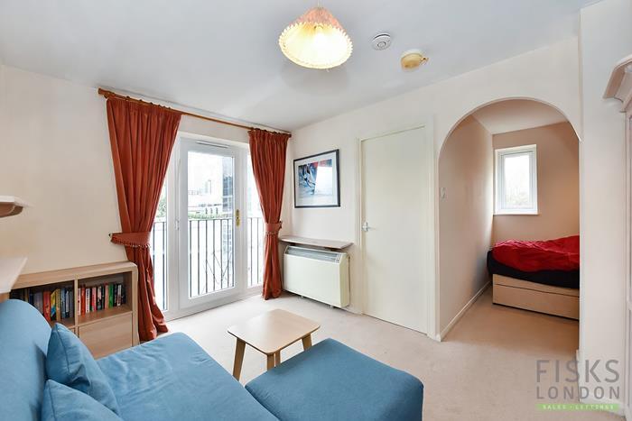 Main image of property: Ringwood Gardens, London, E14
