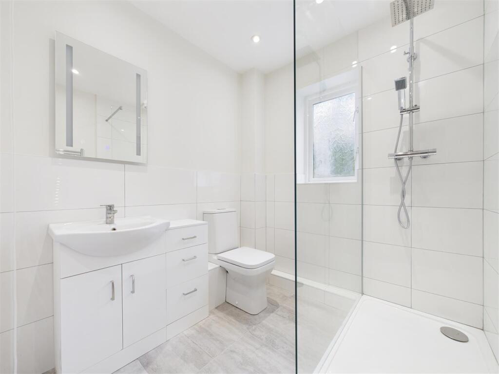 Apartment in Stevenage - View 4