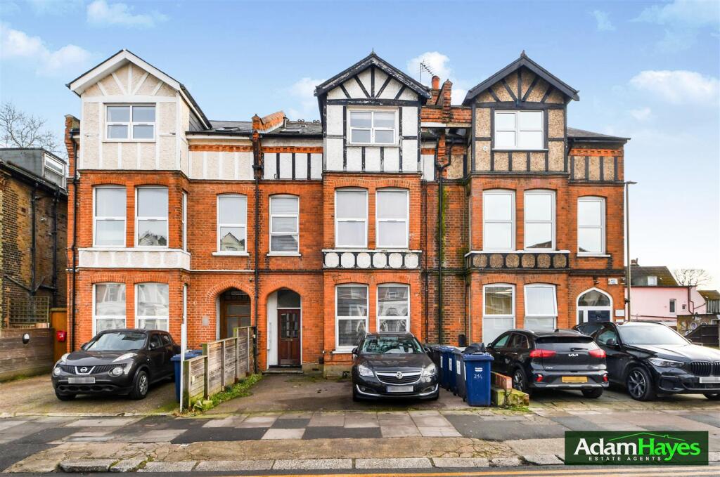 Main image of property: Ballards Lane, Finchley Central, N3