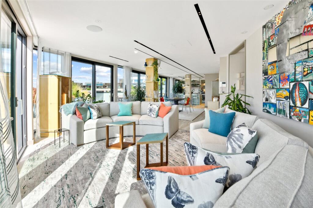 Main image of property: Hollen Street, Soho, W1F