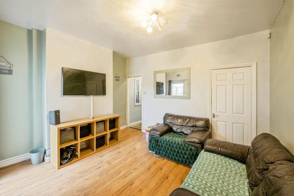 Albert Street, Thorne, DONCASTER photo 5