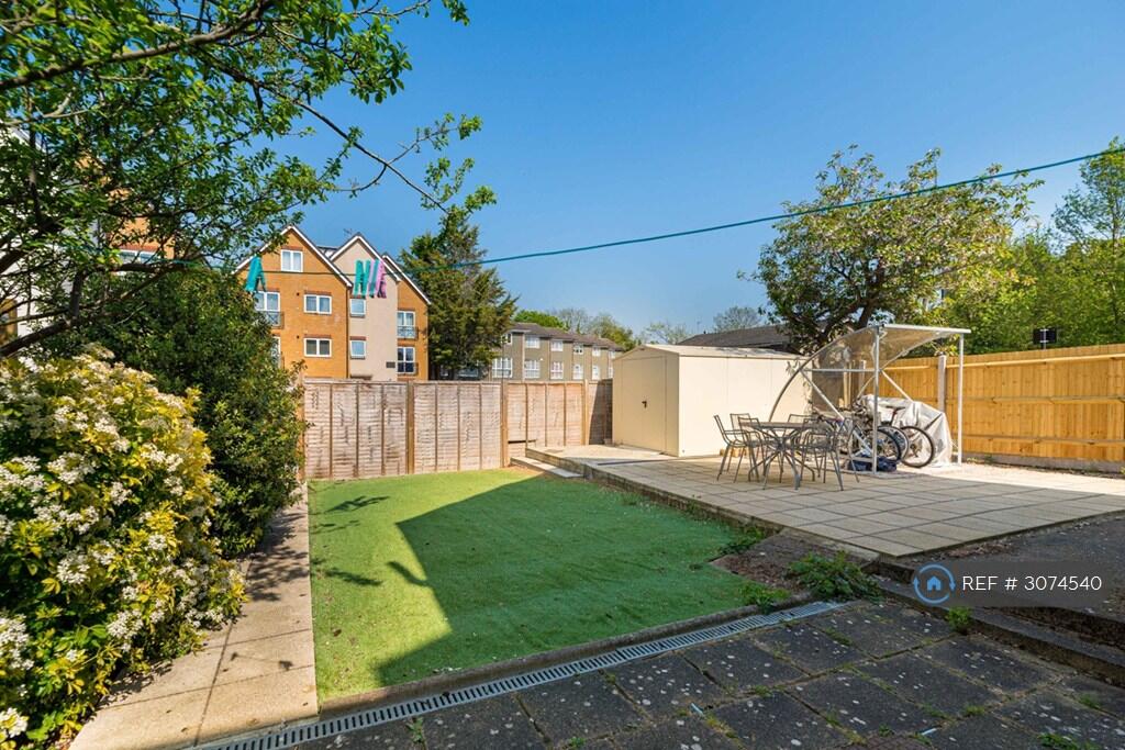 Property photo 11