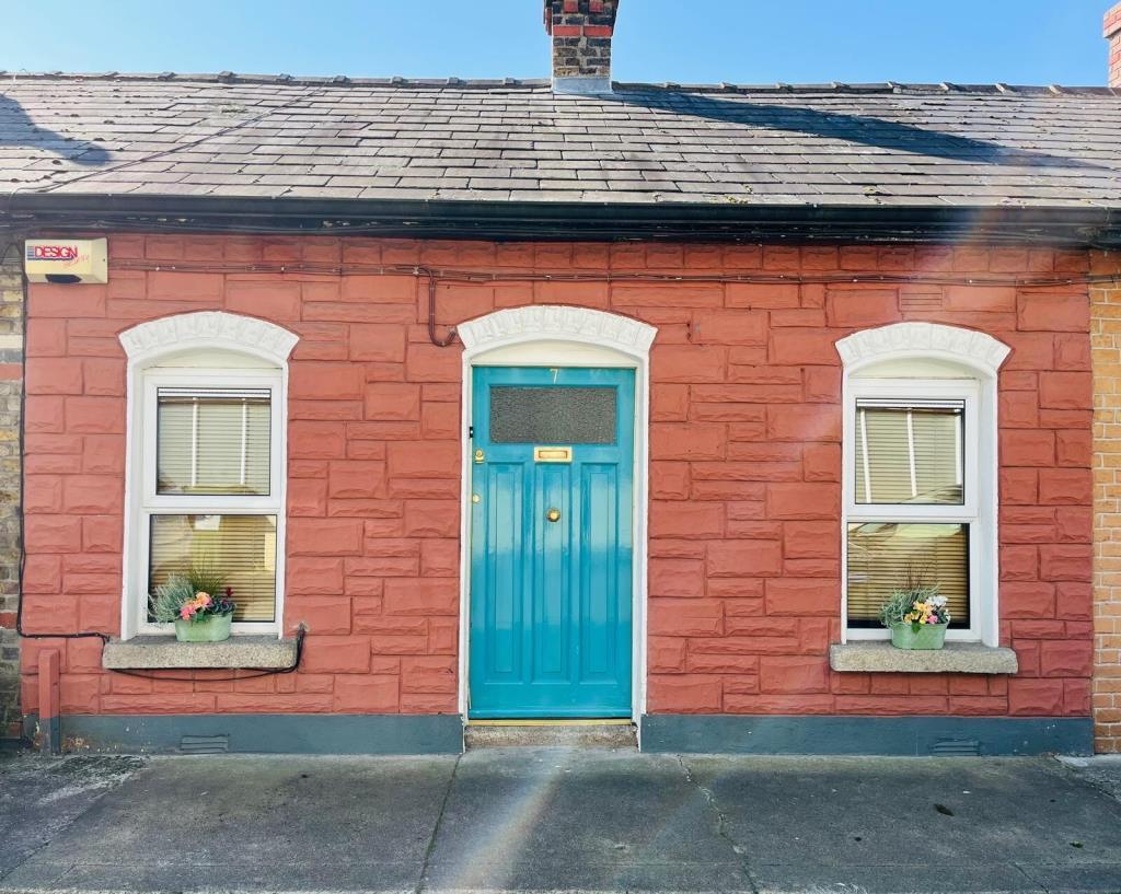 Main image of property: Simmonscourt Terrace, Donnybrook, Dublin 4, D04 A9P5