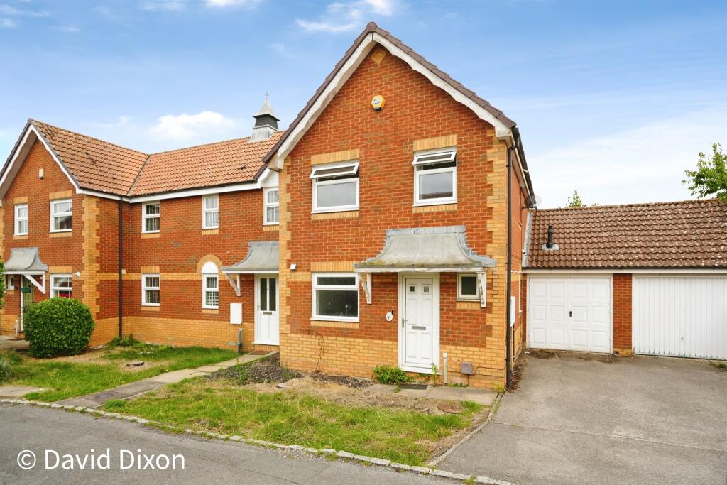 Main image of property: Stour Close, DIDCOT