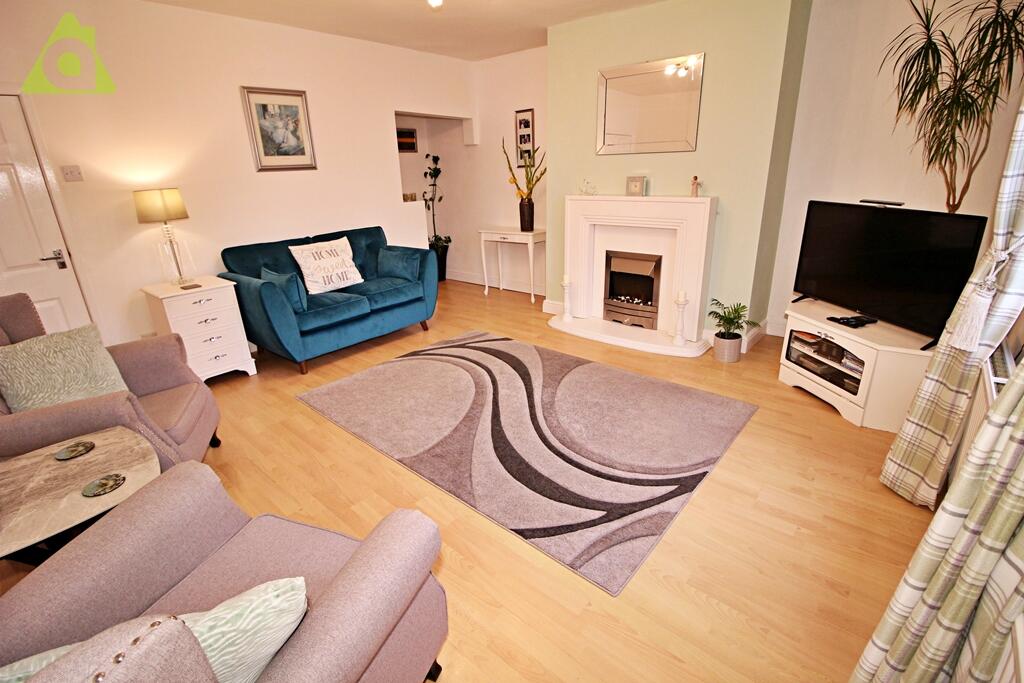Manchester Road, Westhoughton - View 3