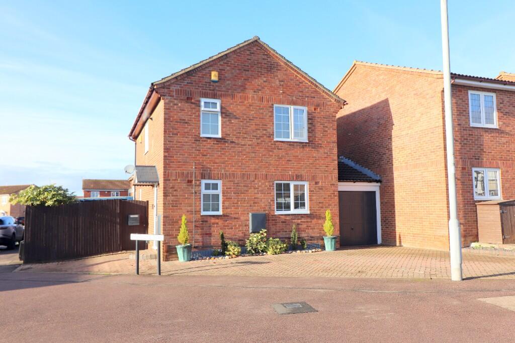 Main image of property: Linbridge Way, Wigmore, Luton, LU2 9TU