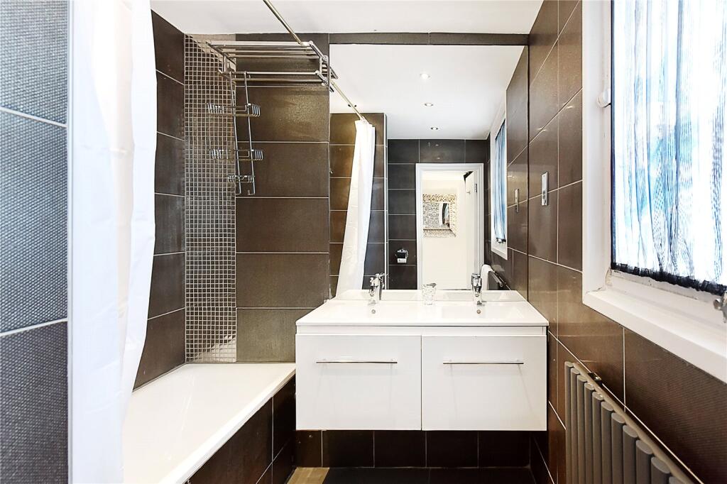 3 bedroom duplex for rent